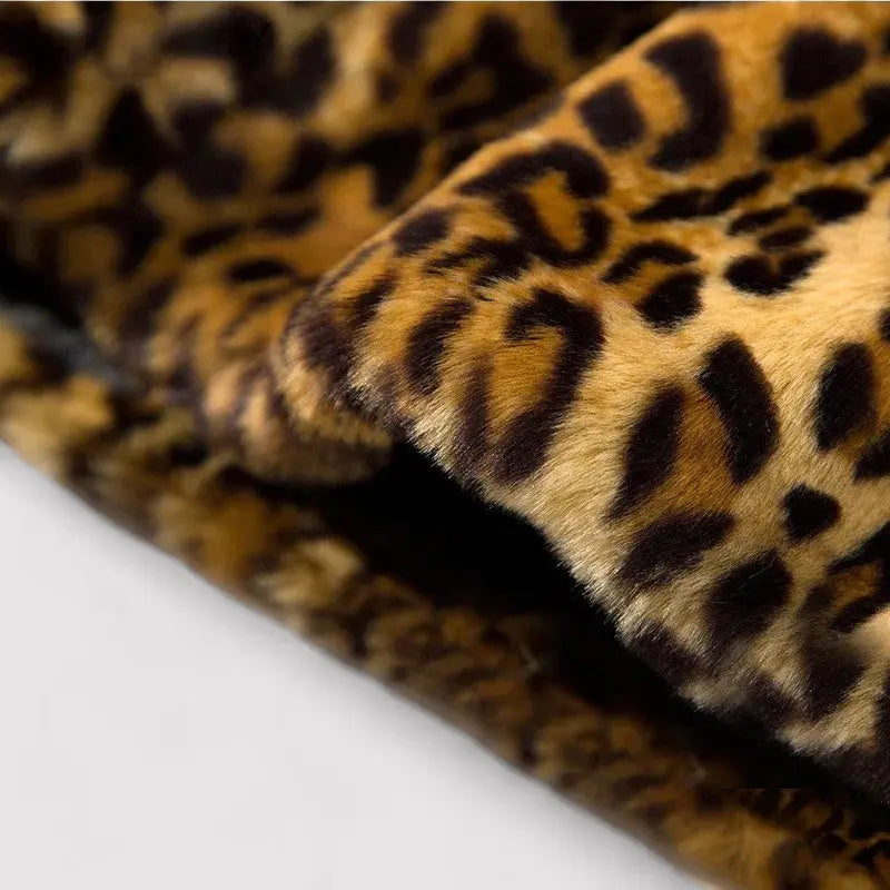 Aliya | Chic Leopard Faux Fur Coat