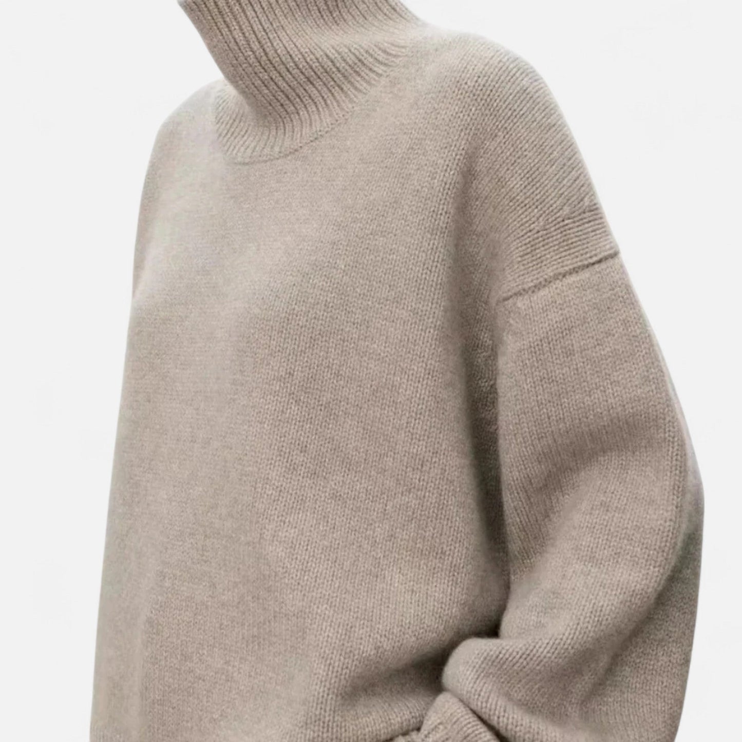 Valeska | Timeless Turtleneck Wool Sweater