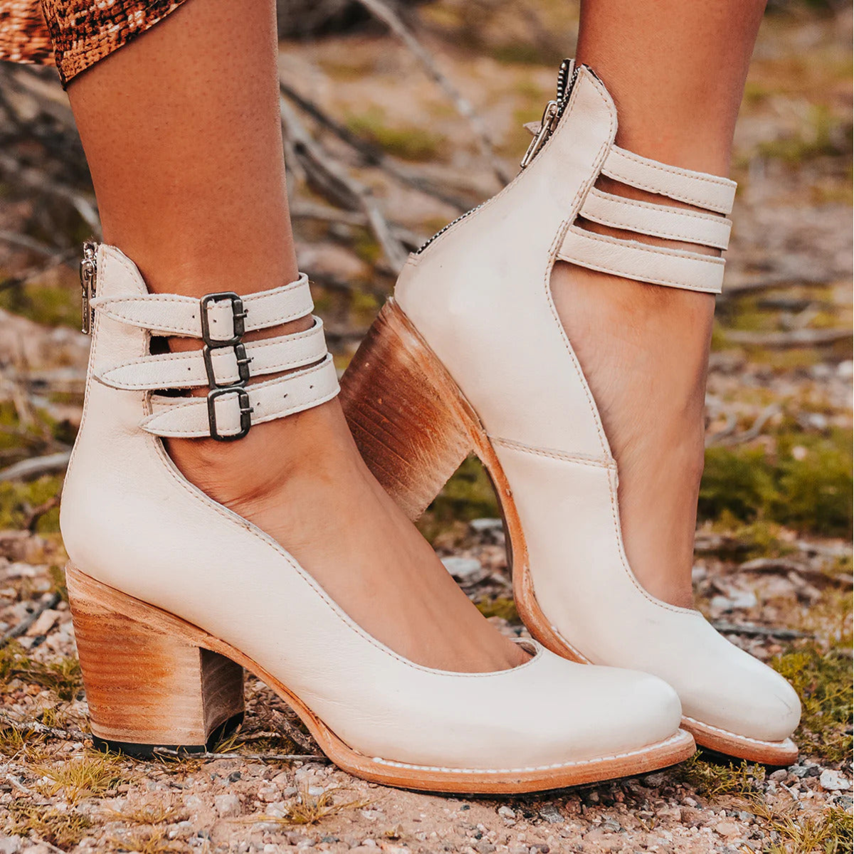 Fionnaghal | Vintage Leather Strap Heels