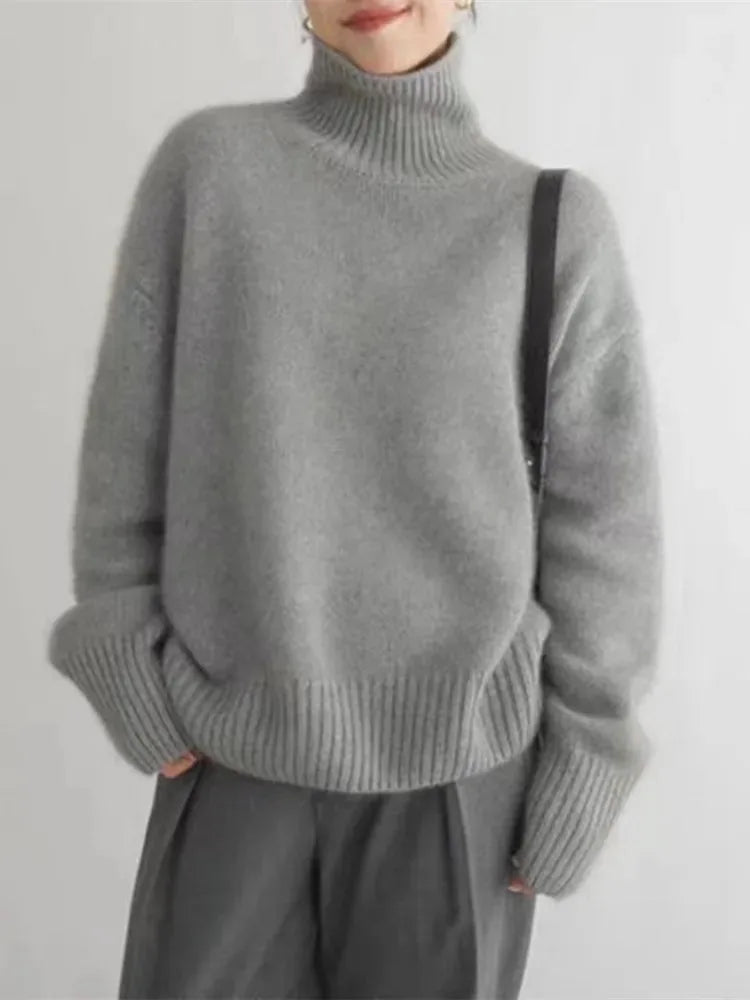 Elizabeth | Cozy Knit Turtleneck