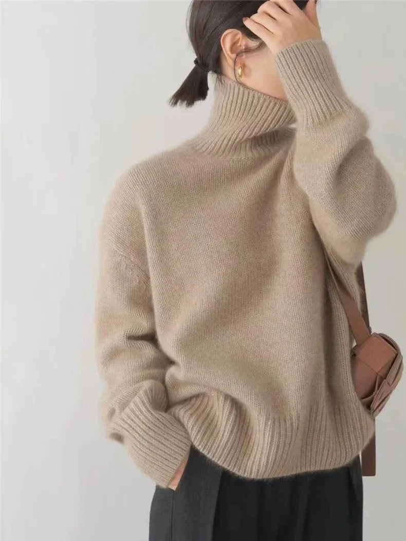 Elizabeth | Cozy Knit Turtleneck
