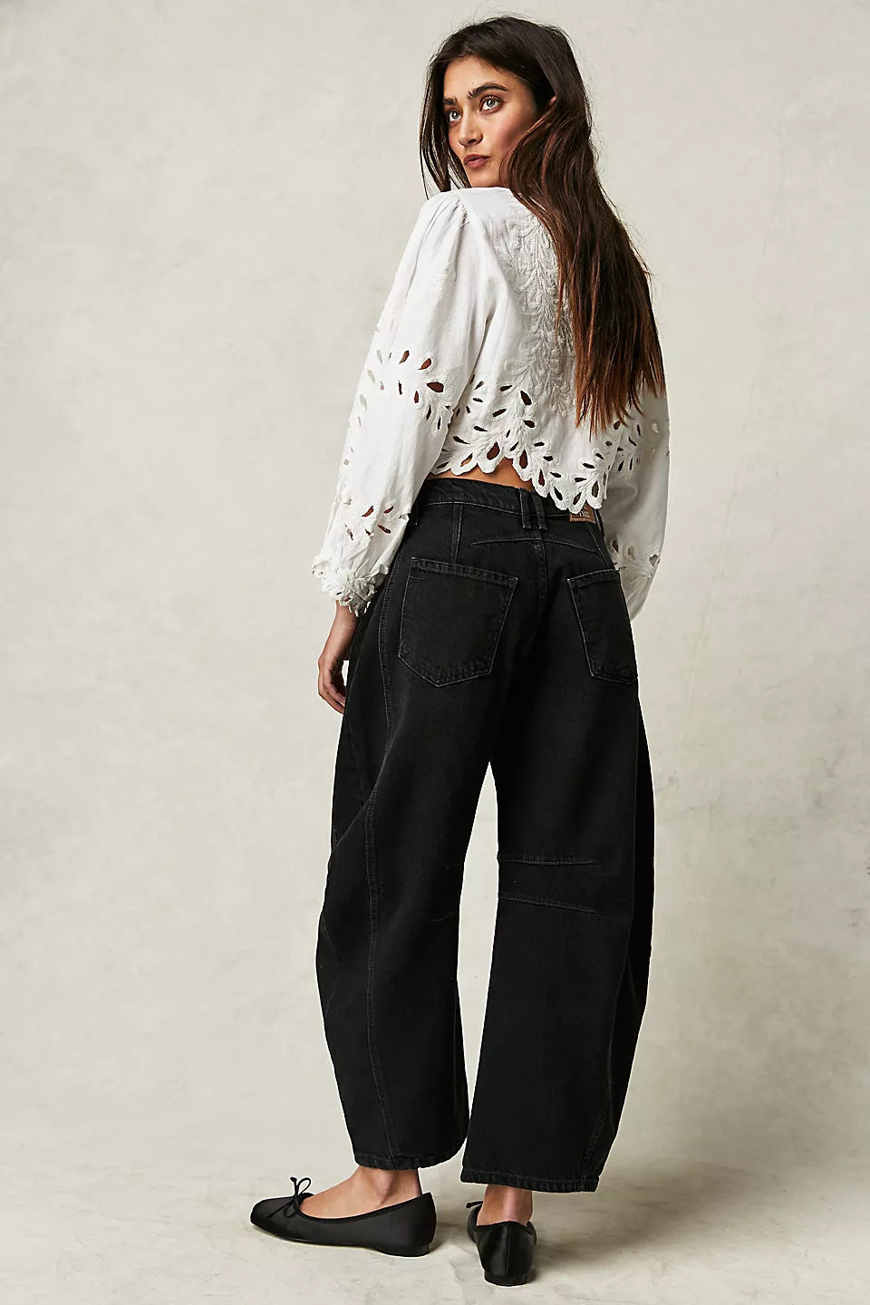 Rosamund | High-Stretch Mid-Rise Barrel Jeans