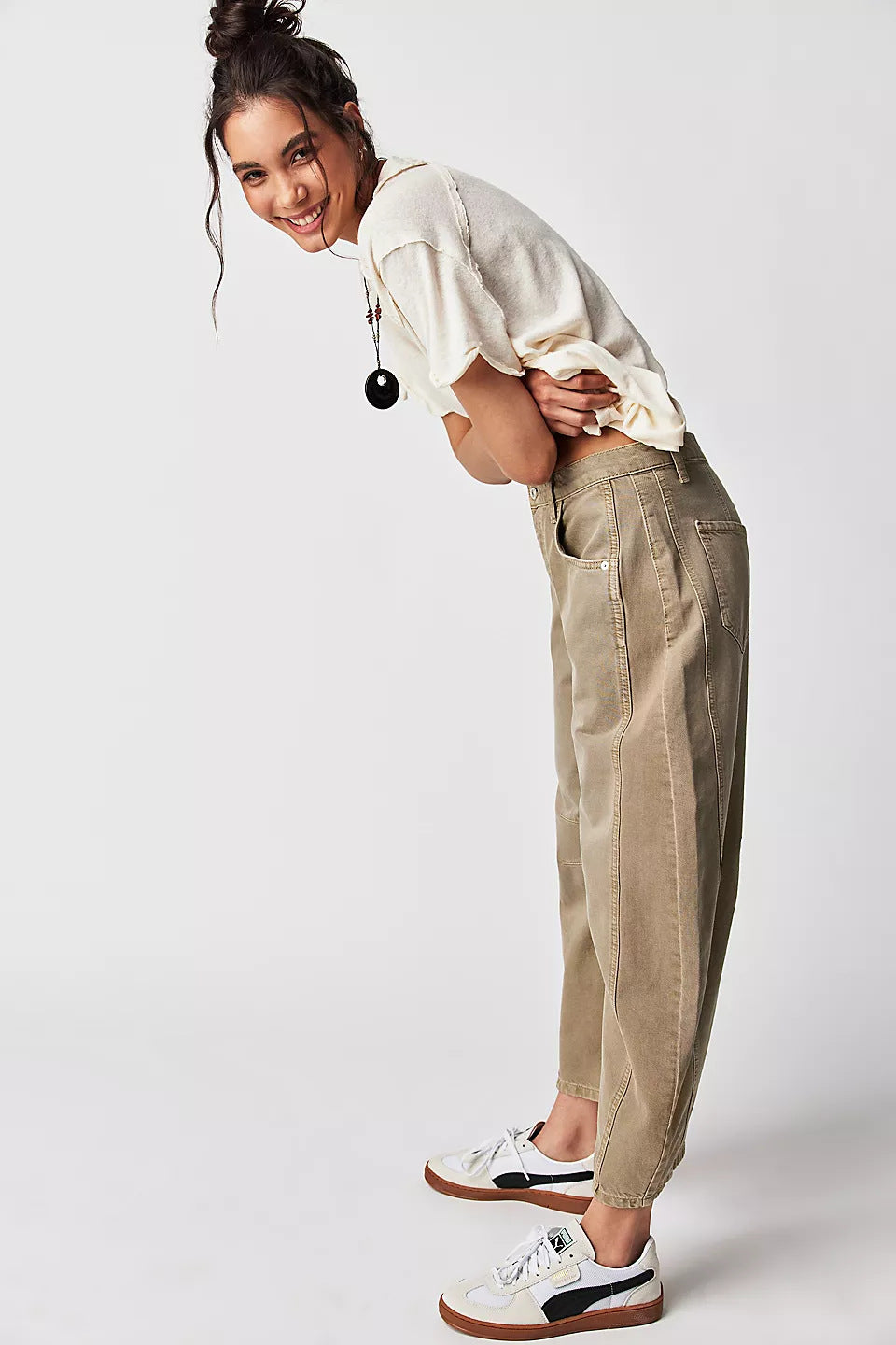 Rosamund | High-Stretch Mid-Rise Barrel Jeans