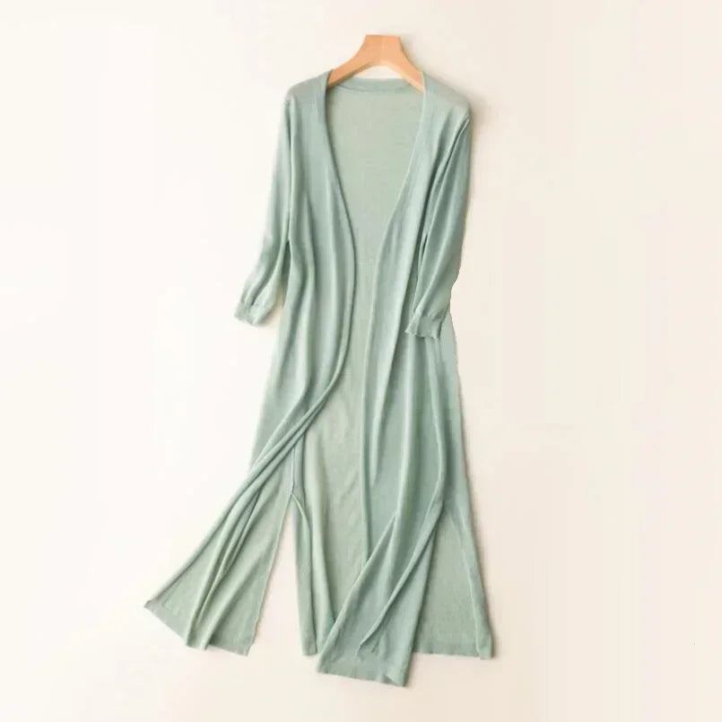 Isolde | Lightweight Long Women's Vest for Stylish and Breathable Comfort