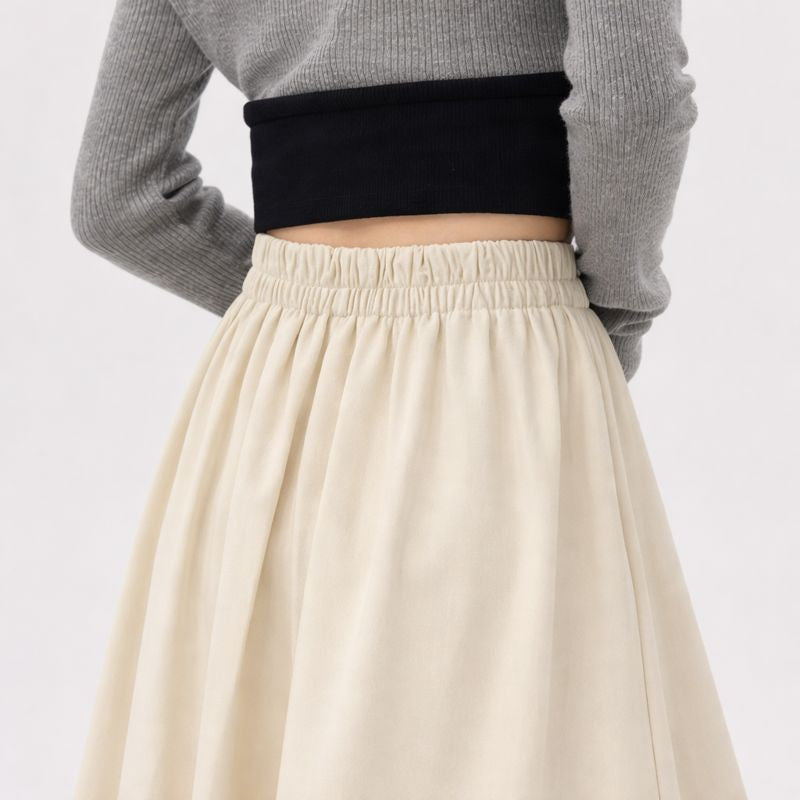 Corvina | Long Pleated Skirt - Elegant & Flowing Design
