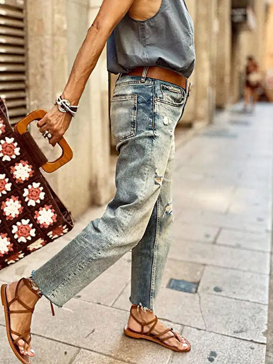Elenoire | Vintage Wash Distressed Straight-Leg Jeans