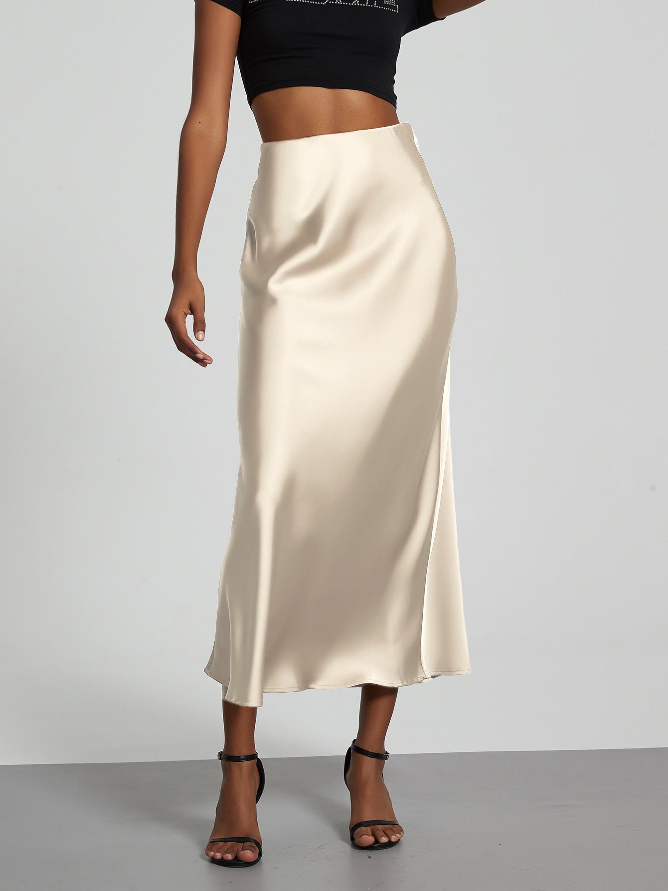 Philomena | A-Line Satin Midi Skirt with Side Zipper and Mid-Calf Hem