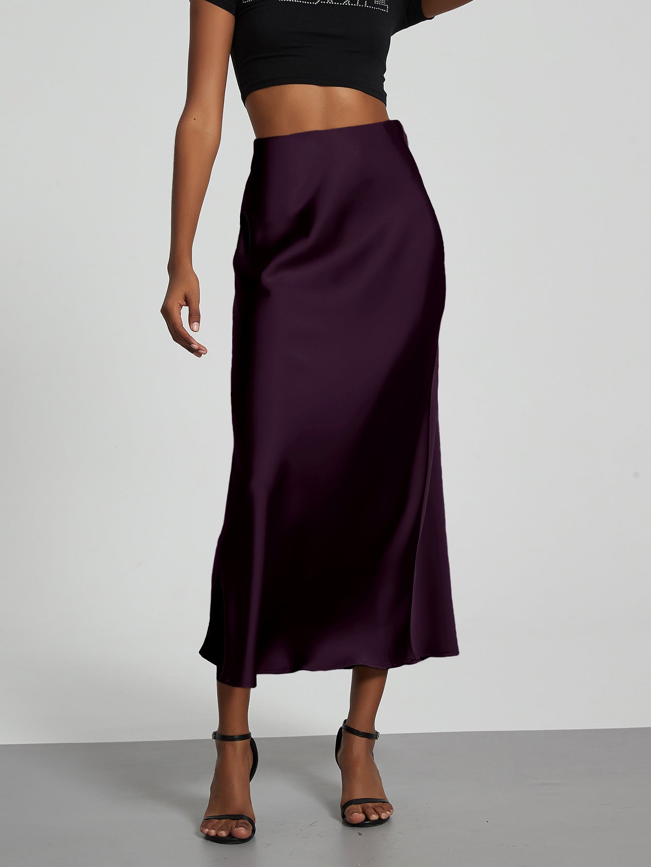 Philomena | A-Line Satin Midi Skirt with Side Zipper and Mid-Calf Hem