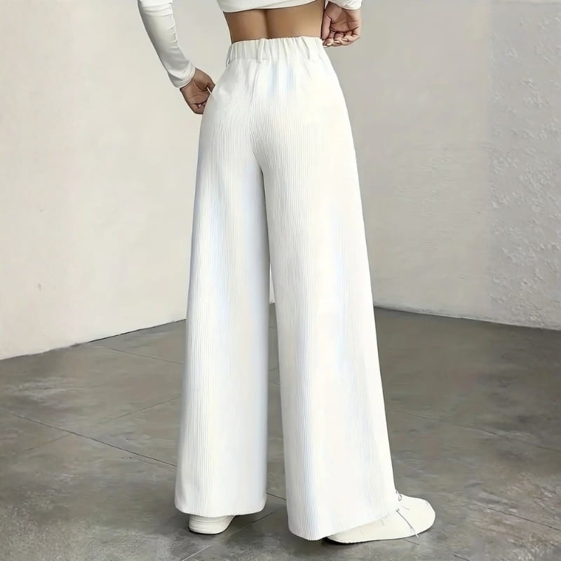 Amabel | High-Waisted Wide-Leg Corduroy Pants photo