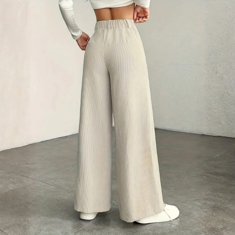 Amabel | High-Waisted Wide-Leg Corduroy Pants photo
