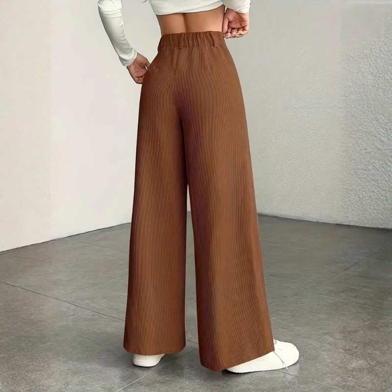 Amabel | High-Waisted Wide-Leg Corduroy Pants photo