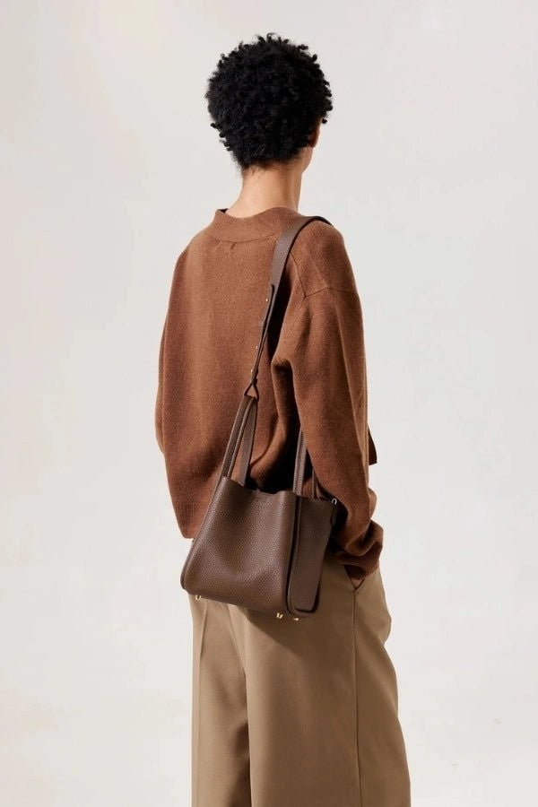 Anneke | Full-Grain Leather Bucket Bag photo