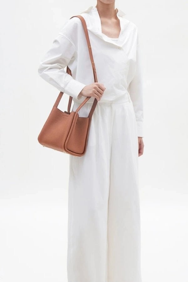 Anneke | Full-Grain Leather Bucket Bag photo