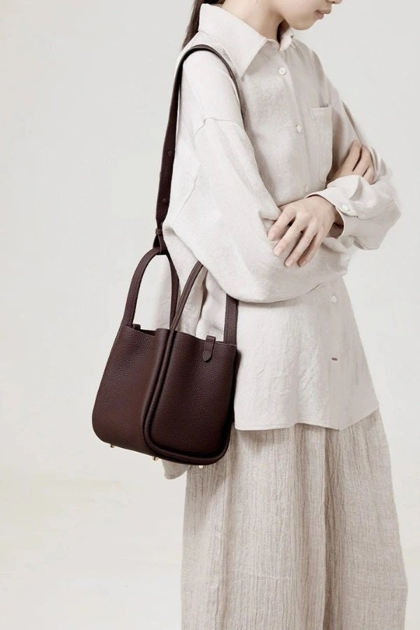 Anneke | Full-Grain Leather Bucket Bag photo