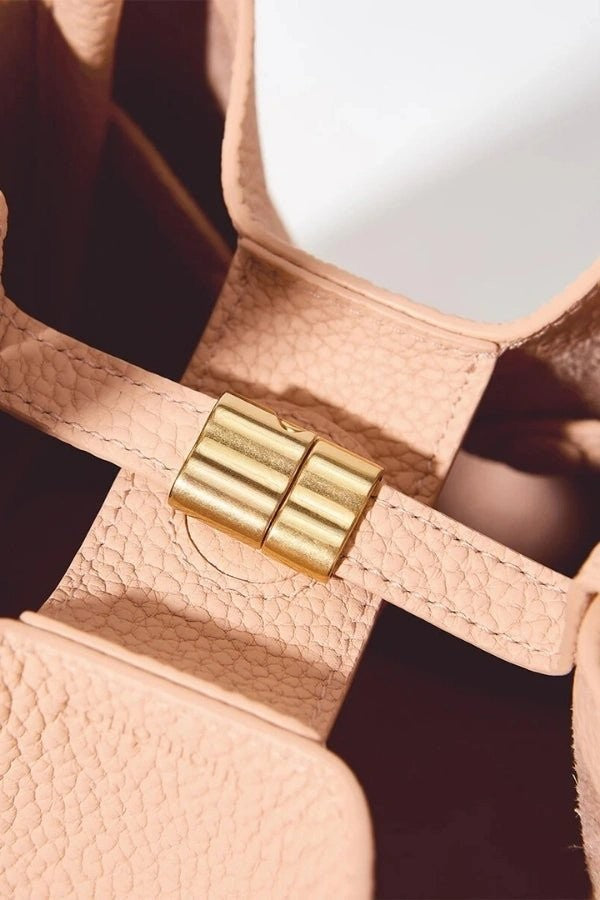 Anneke | Full-Grain Leather Bucket Bag photo