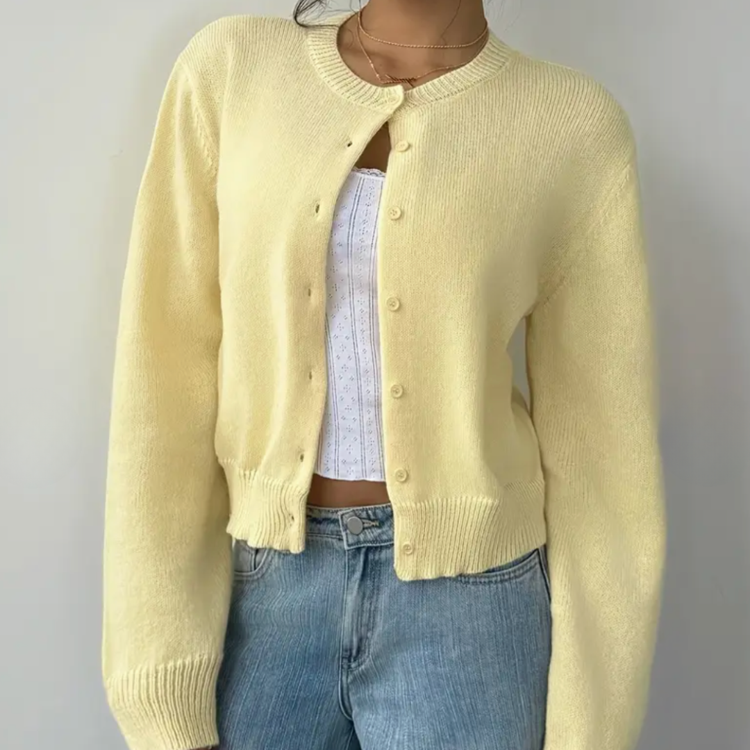 Perpetua | Cropped Cardigan with Crew Neck and Button Front