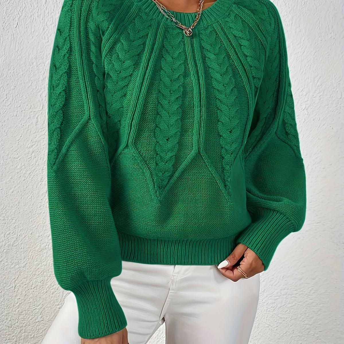 Cassidy | Women's Cable-Knit Round-Neck Sweater