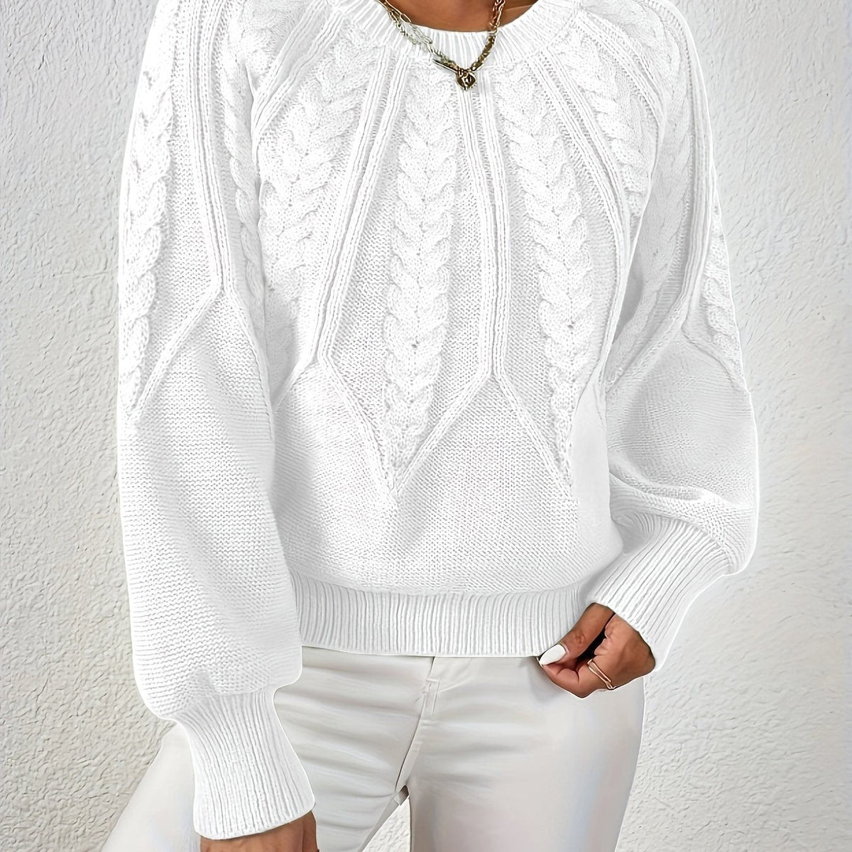 Cassidy | Women's Cable-Knit Round-Neck Sweater