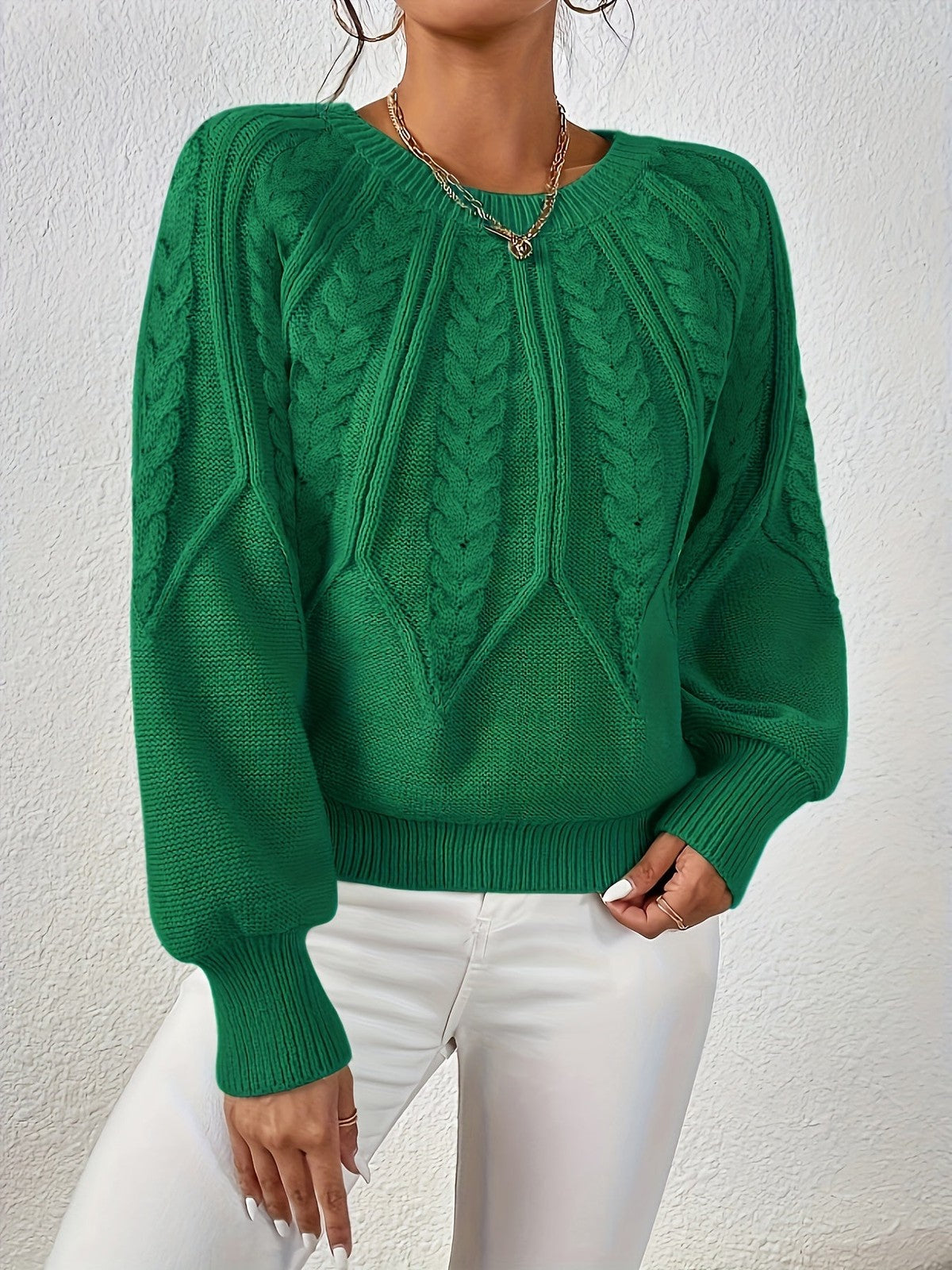 Cassidy | Women's Cable-Knit Round-Neck Sweater