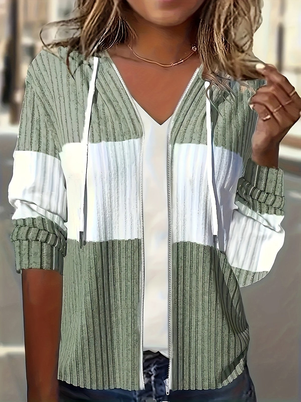 Cecilia | Women's Textured Color-Block Hooded Jacket
