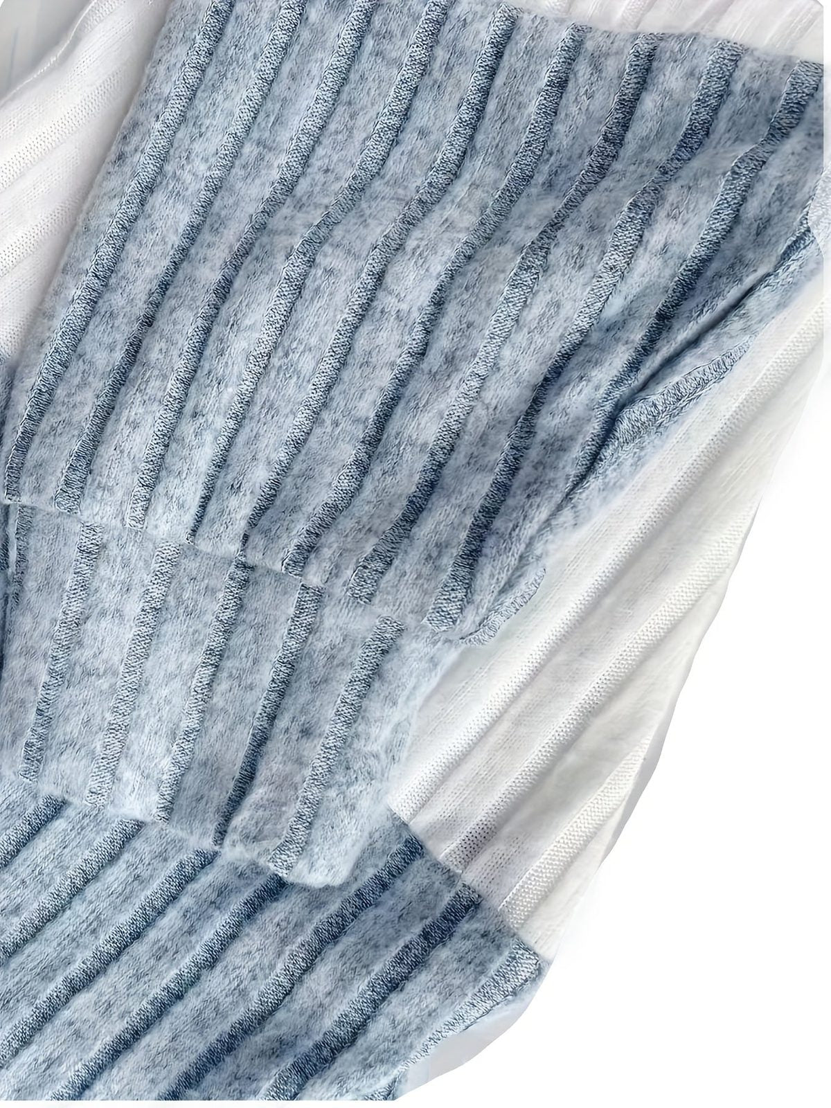 Cecilia | Women's Textured Color-Block Hooded Jacket