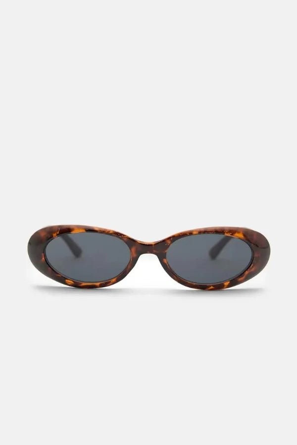 Constance | Retro Cat-Eye Sunglasses photo