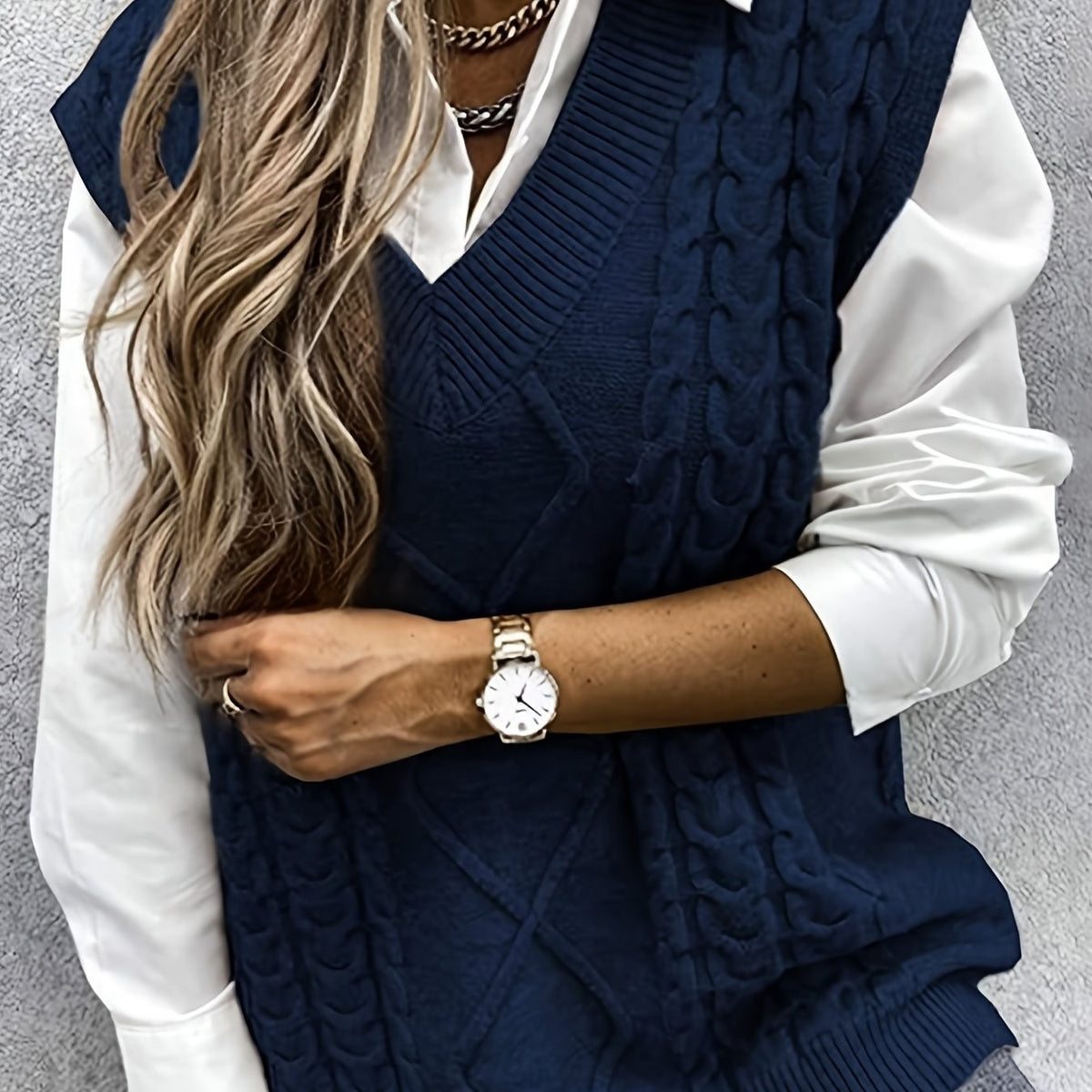 Cora | Women's Cozy Cable-Knit V-Neck Sweater Vest