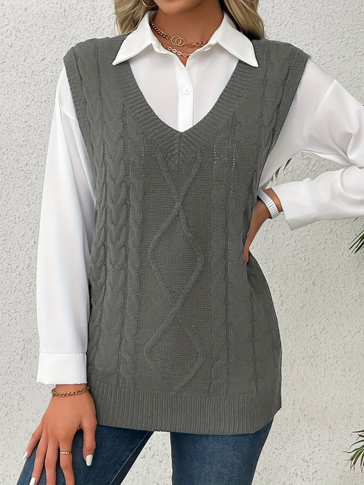Cora | Women's Cozy Cable-Knit V-Neck Sweater Vest