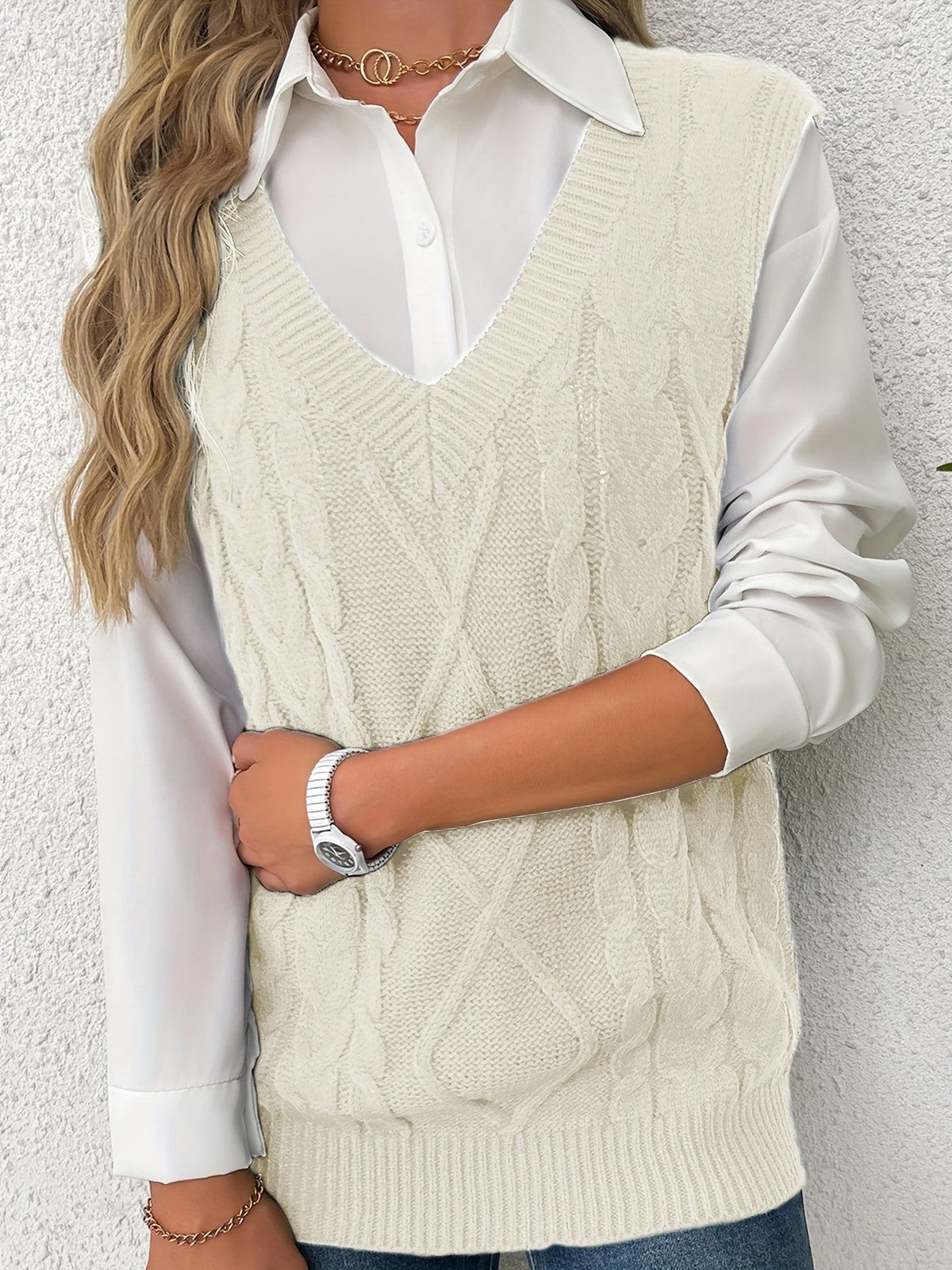 Cora | Women's Cozy Cable-Knit V-Neck Sweater Vest