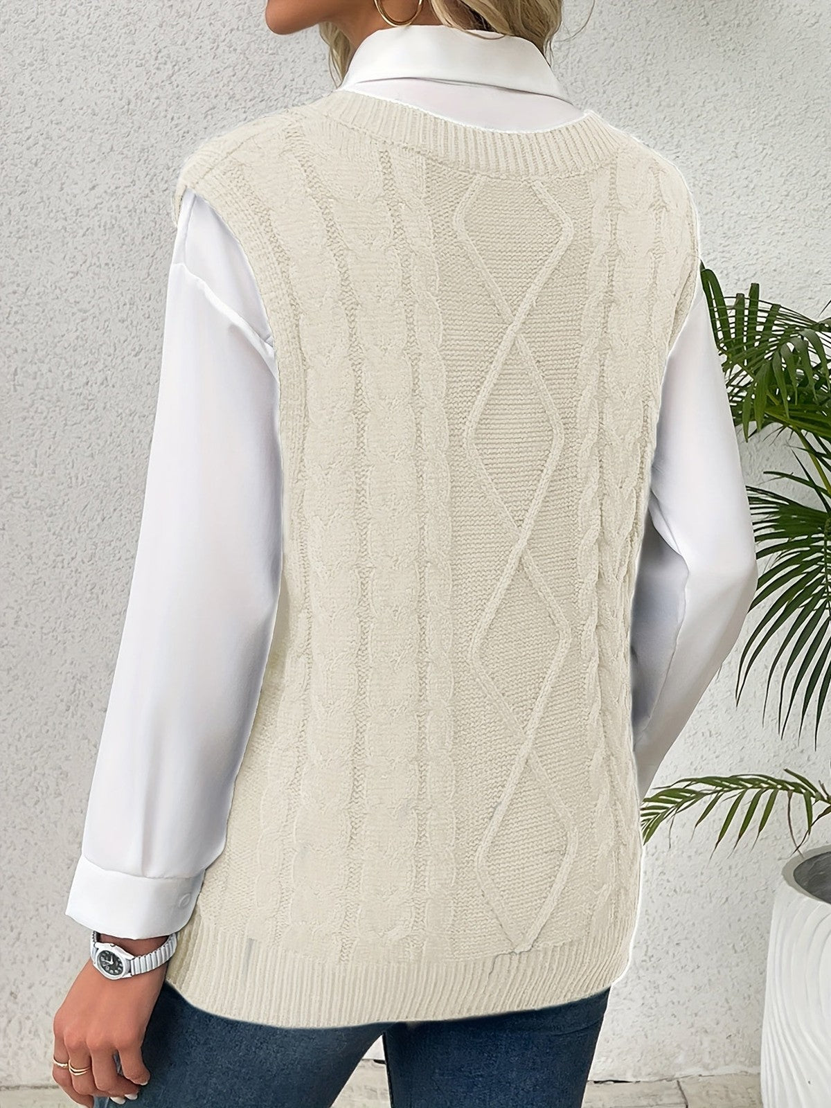 Cora | Women's Cozy Cable-Knit V-Neck Sweater Vest
