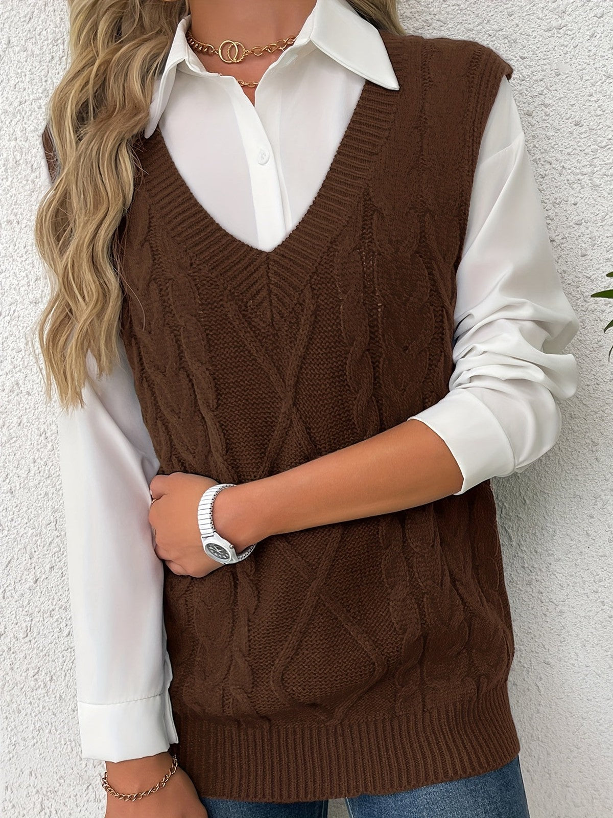 Cora | Women's Cozy Cable-Knit V-Neck Sweater Vest