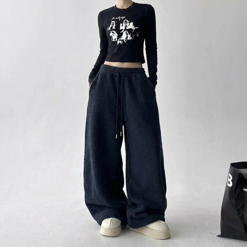 Emmeline | Soft Drawstring Fleece Pants photo