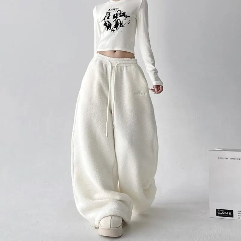 Emmeline | Soft Drawstring Fleece Pants photo