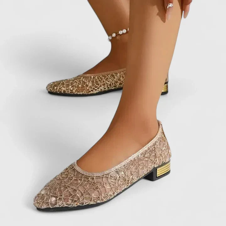 Virginie | Cutout Daily-Wear Flats