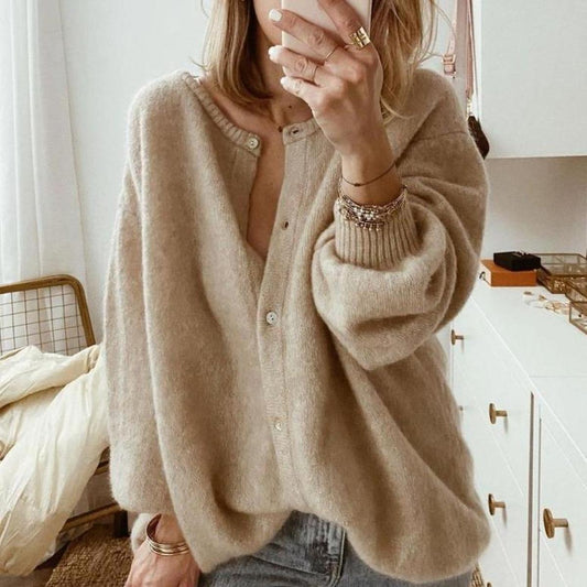Thessaly | Cardigan Sweater with Ribbed Cuffs and Button Closure