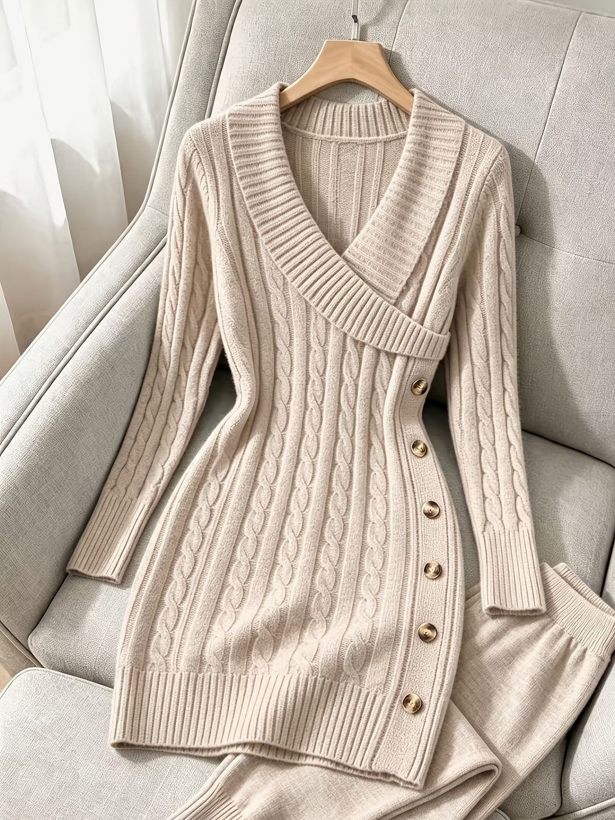 Loretta | Women's Cable-Knit Halloween V-Neck Dress