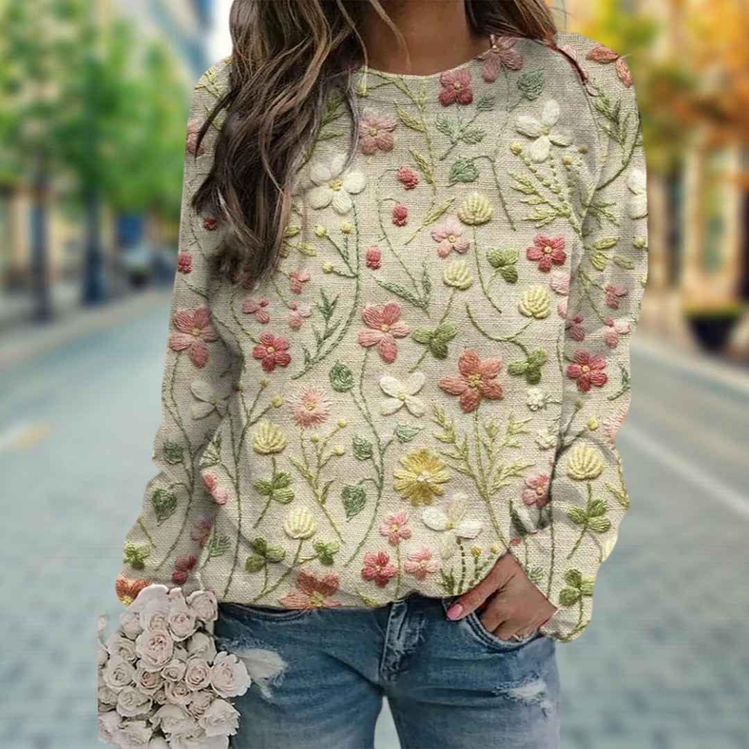 Tessaly | Floral Embroidered Sweater