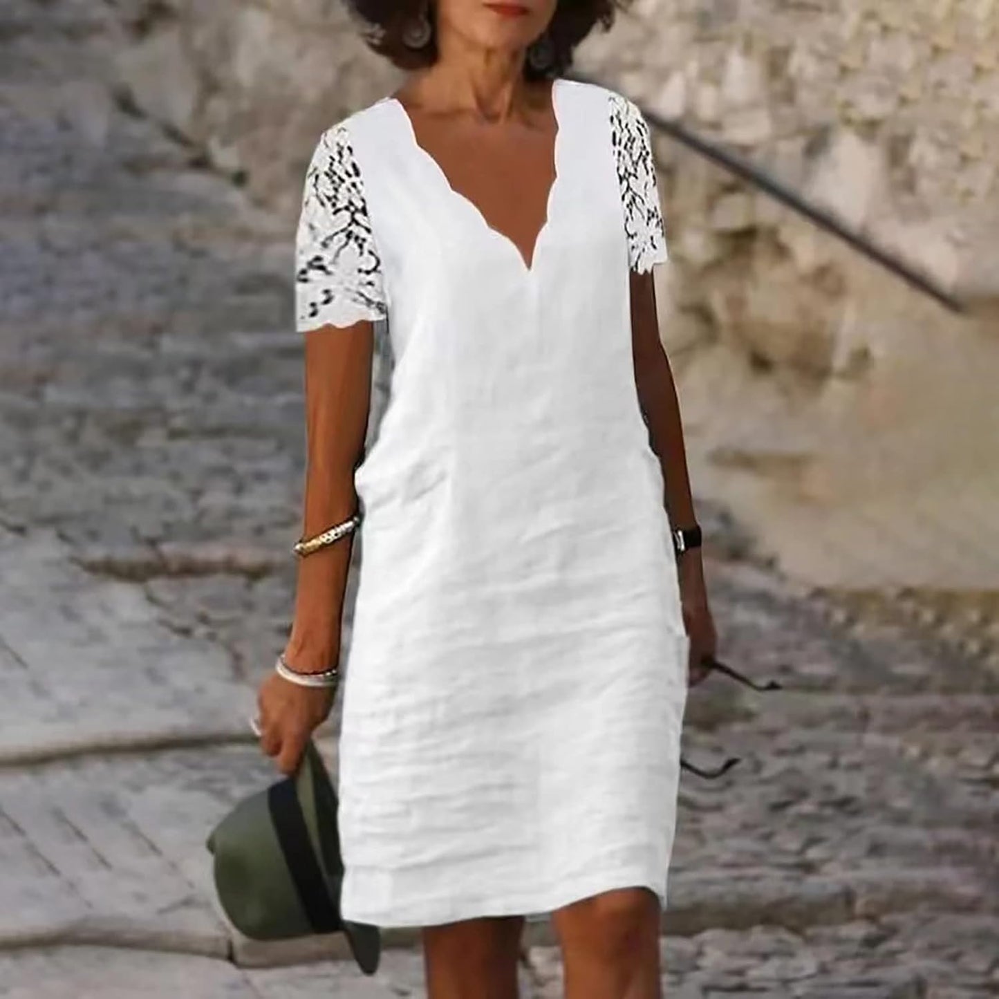 Petronella | Midi Dress with V Neck and Lace Sleeves