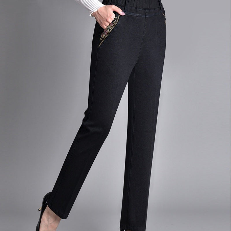 Perrin | Straight Leg Jeans with Side Pockets and Elastic Waist photo