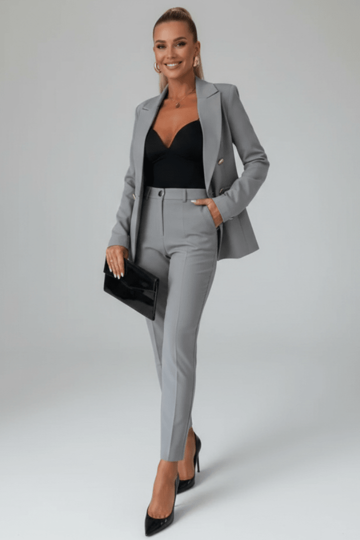 Thessalie | Two-Piece Woven Pant Suit with Notched Lapel and Straight Leg
