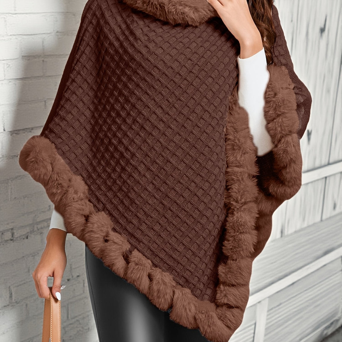 Willow | Women's Cozy Fur-Trim Poncho for Winter