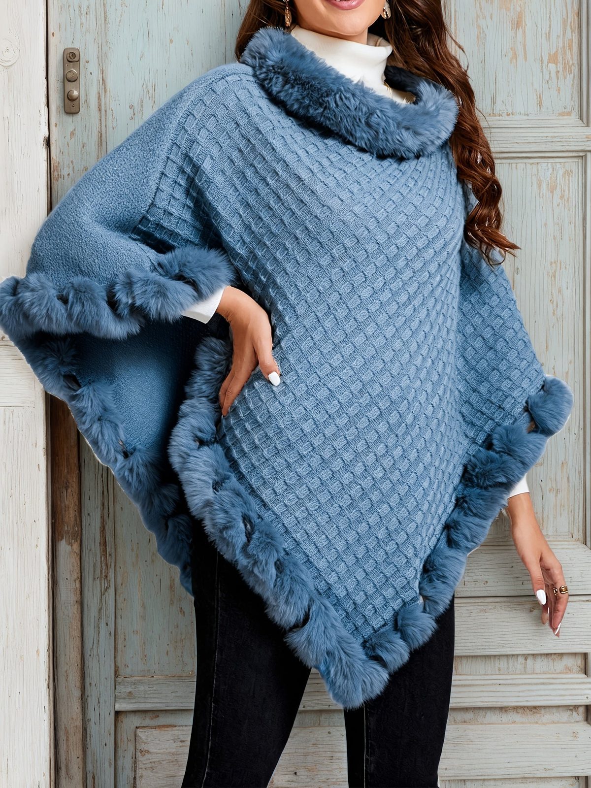 Willow | Women's Cozy Fur-Trim Poncho for Winter