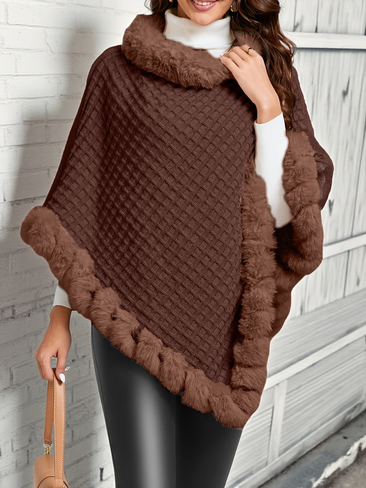 Willow | Women's Cozy Fur-Trim Poncho for Winter