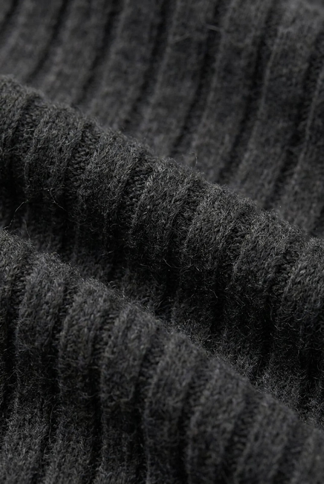 Bronwyn | Ribbed V-Neck Sweater in Soft Stretch Knit